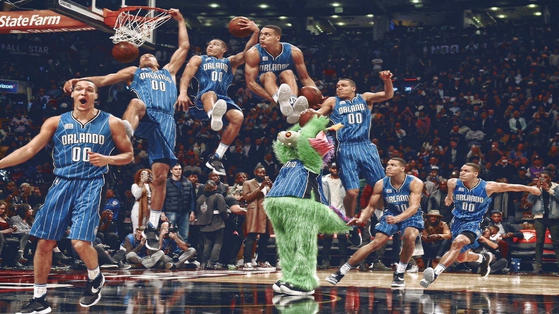 利物浦不断突破！，莱万多夫斯基连续五场比赛得分超过败北赛场气氛高涨